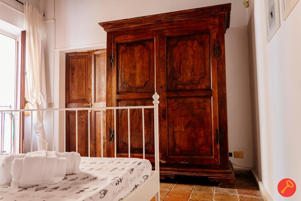 Gorgeous House Trastevere Rome Bilik gambar
